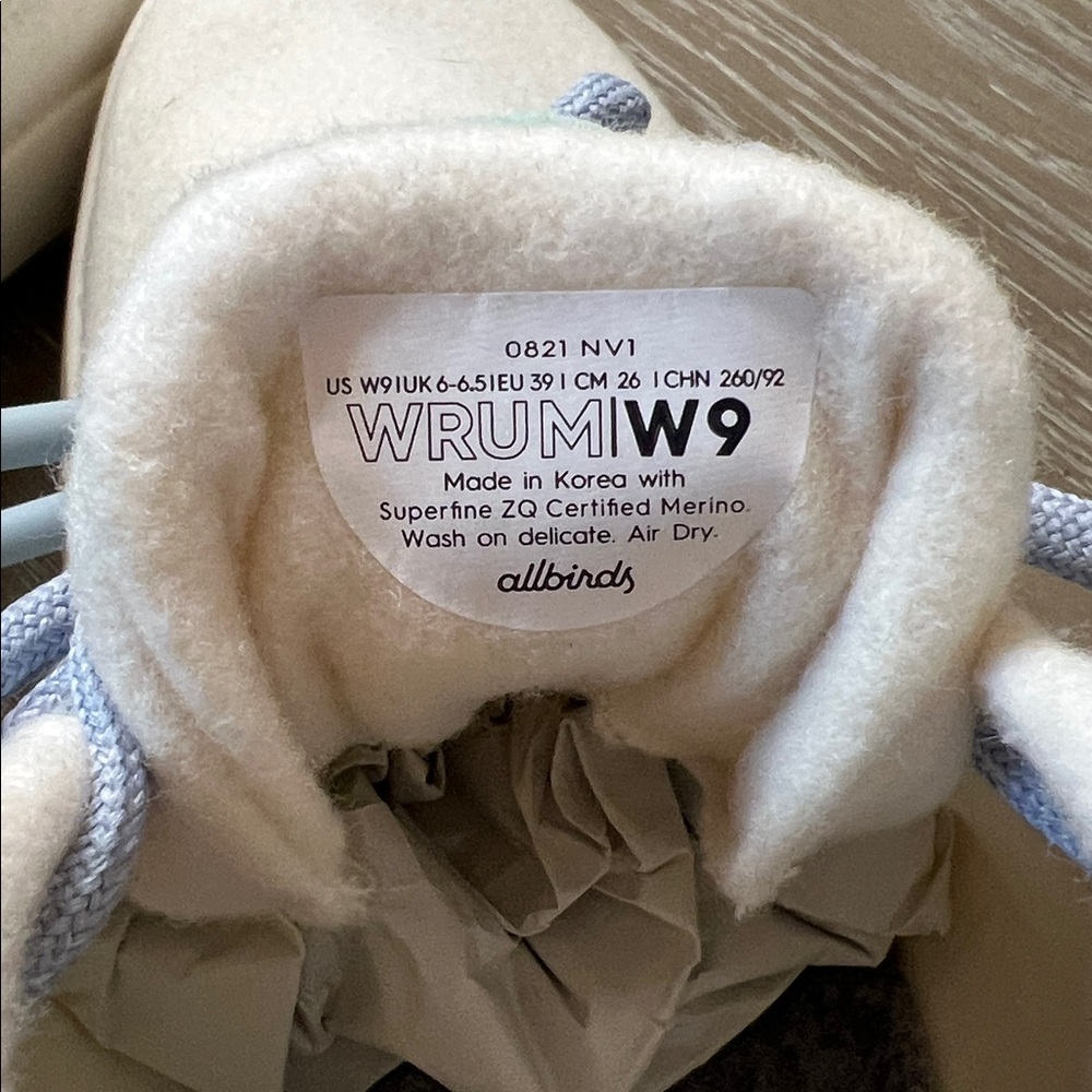 NWOT, Allbirds Women's Wool Runner-up Mizzles. - Picture 6 of 9